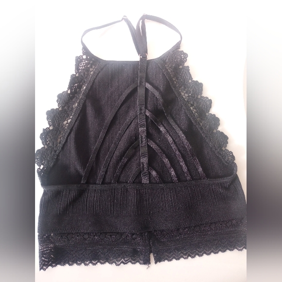 Three Birds Nest Bralette - Picture 2 of 2